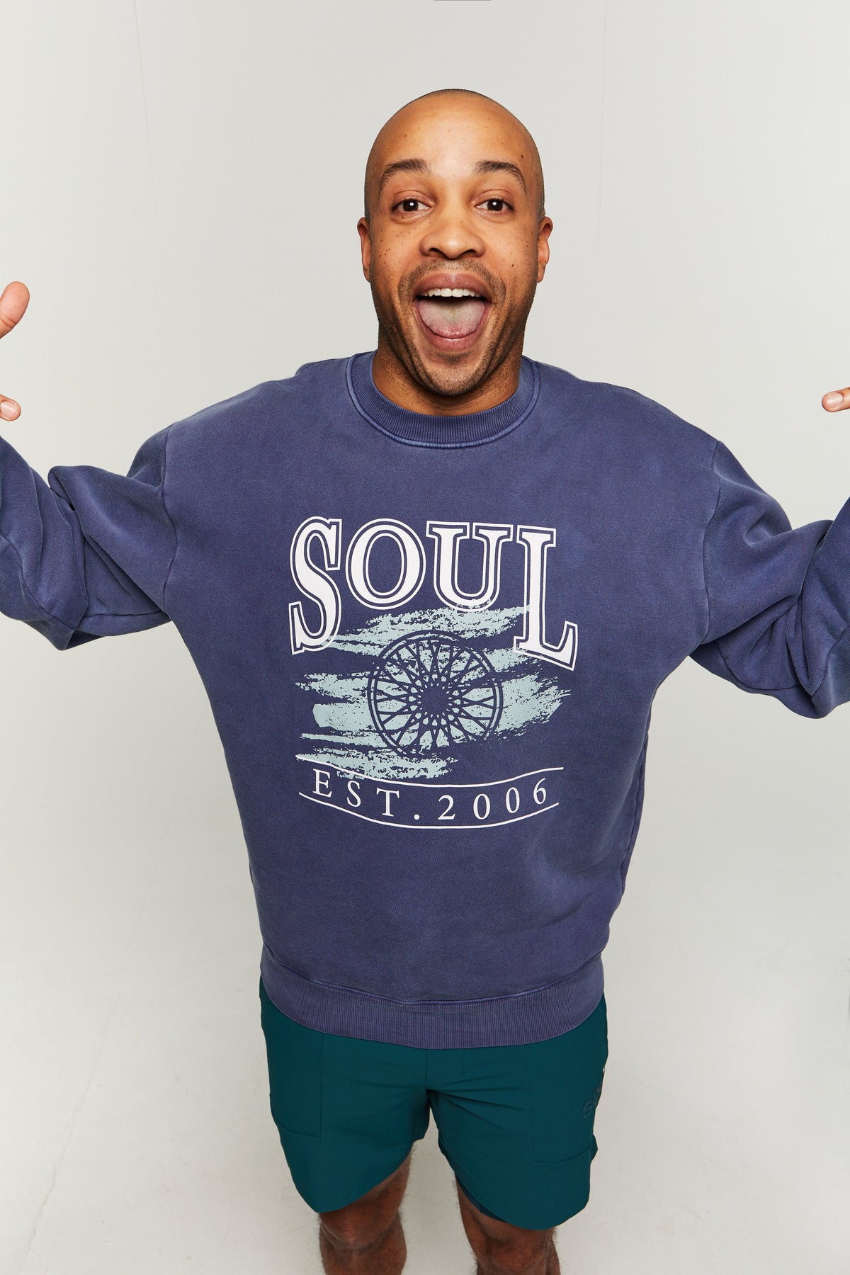 NAVY SAM CREW NECK