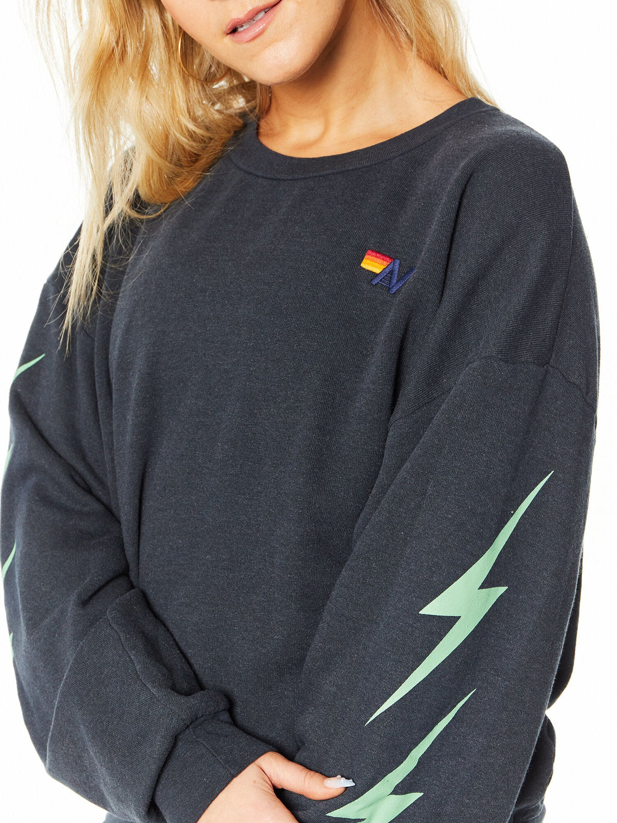 BOLT RELAXED CREW SWEATSHIRT